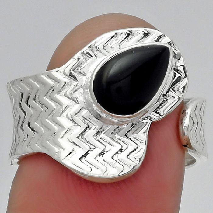 Adjustable - Black Onyx - Brazil Ring size-8 SDR152535 R-1381, 6x9 mm
