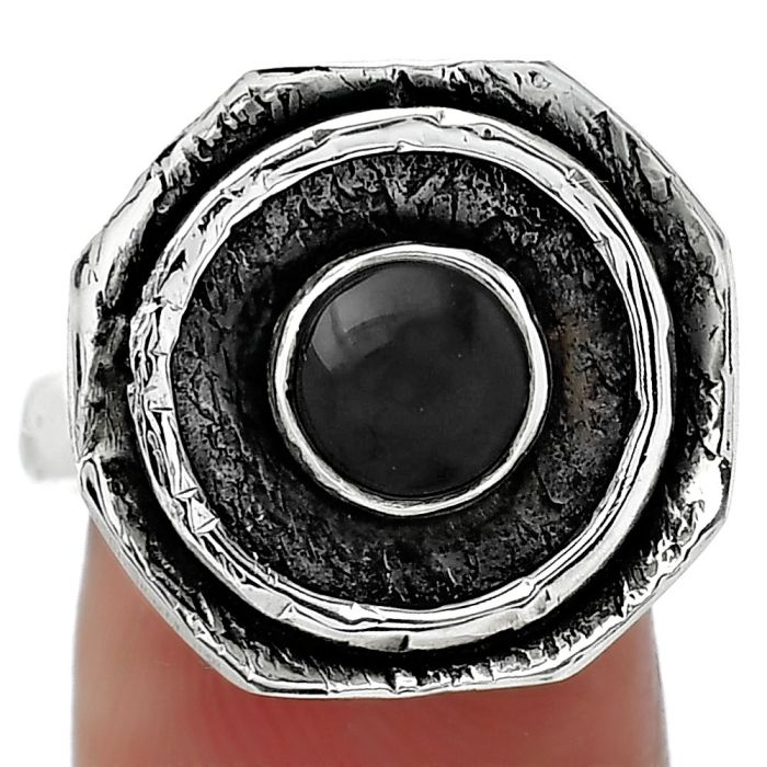 Natural Black Onyx - Brazil Ring size-8 SDR154859 R-1468, 7x7 mm