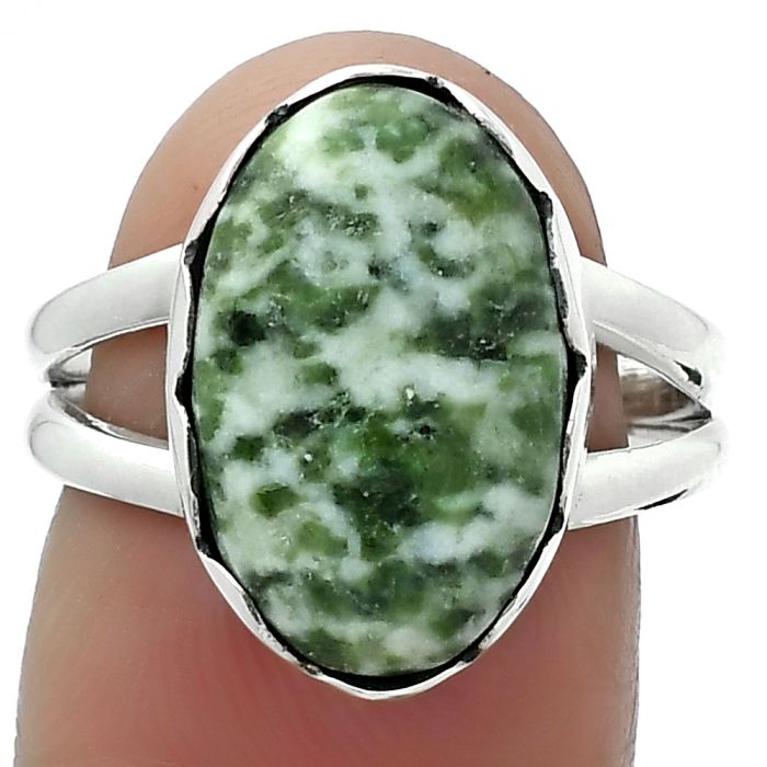 Natural Dioptase Ring size-7.5 SDR156193 R-1338, 11x16 mm