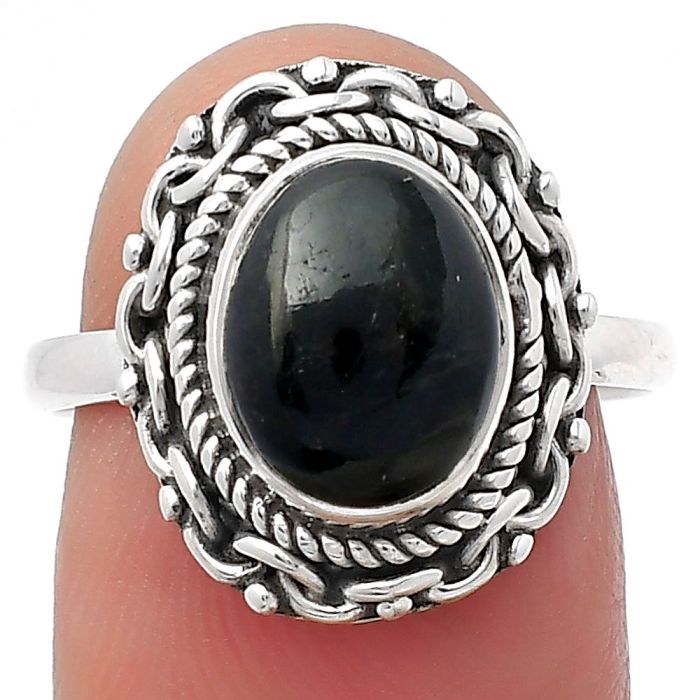 Natural Nuummite Ring size-8 SDR158174 R-1667, 8x10 mm