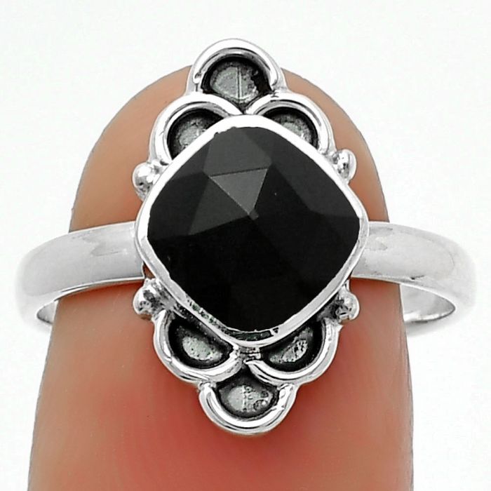 Faceted Natural Black Onyx - Brazil Ring size-8 SDR162090 R-1104, 8x8 mm