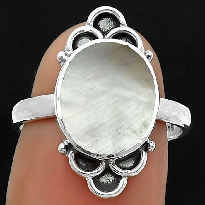 Natural Mother Of Pearl Ring size-7.5 SDR162105 R-1104, 10x12 mm