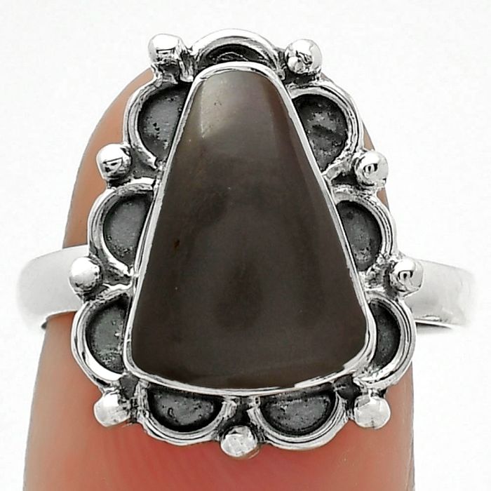 Natural Gray Moonstone Ring size-8 SDR163366 R-1092, 10x13 mm