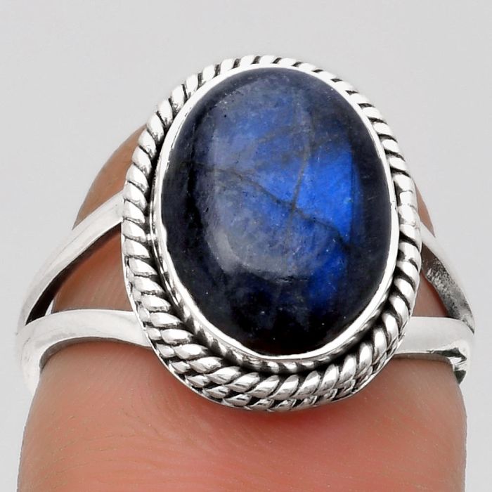 Blue Fire Labradorite - Madagascar Ring size-7 SDR164153 R-1010, 9x13 mm