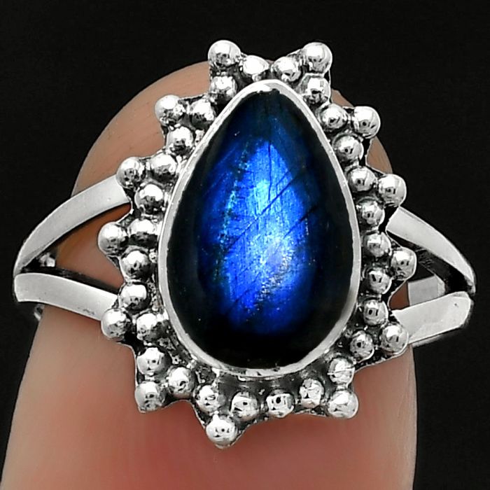 Blue Fire Labradorite - Madagascar Ring size-7 SDR165935 R-1095, 7x12 mm