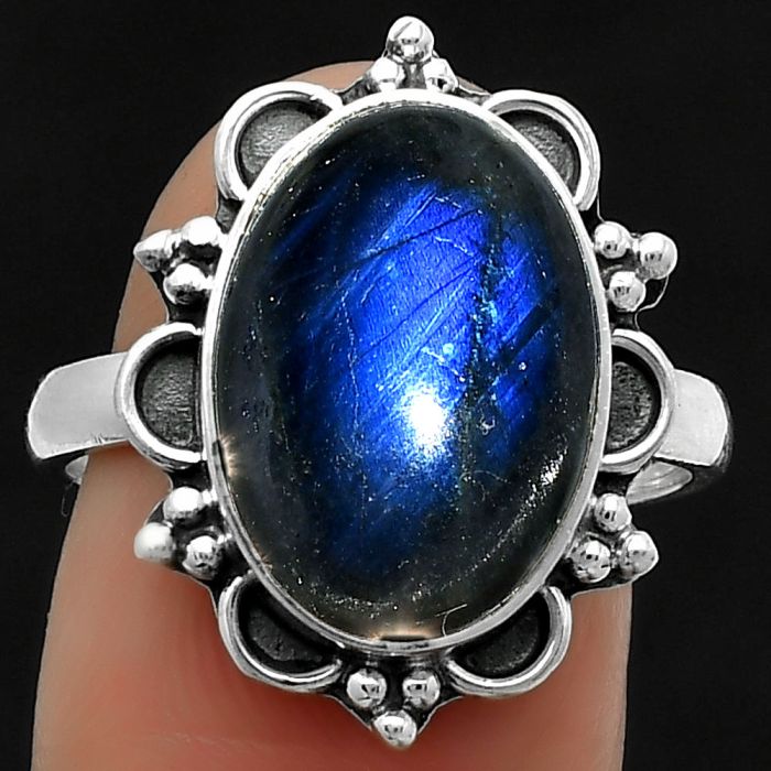 Blue Fire Labradorite - Madagascar Ring size-8.5 SDR166120 R-1092, 11x15 mm