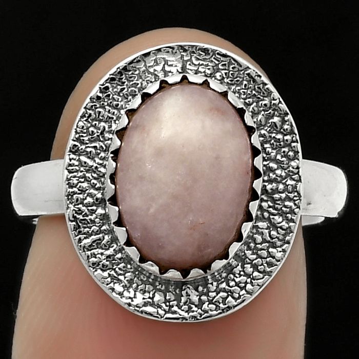 Natural Pink Scolecite Ring size-7.5 SDR167959 R-1649, 8x11 mm