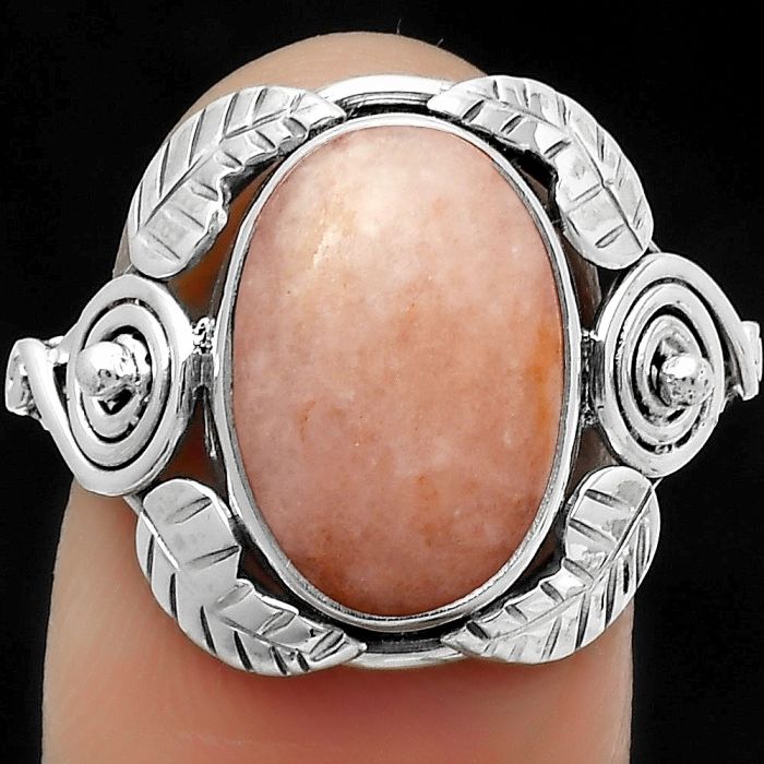 Natural Pink Scolecite Ring size-8.5 SDR168375 R-1352, 10x14 mm