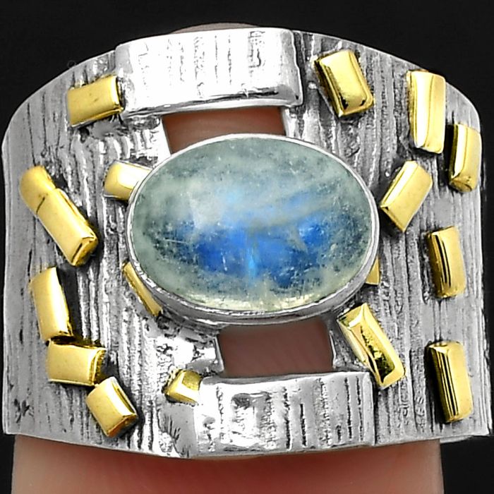 Two Tone - Rainbow Moonstone - India Ring size-7.5 SDR168477 R-1543, 7x9 mm