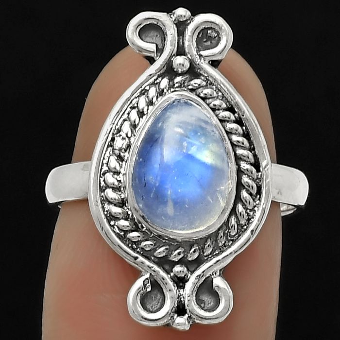 Natural Rainbow Moonstone - India Ring size-7 SDR170773 R-1108, 7x10 mm