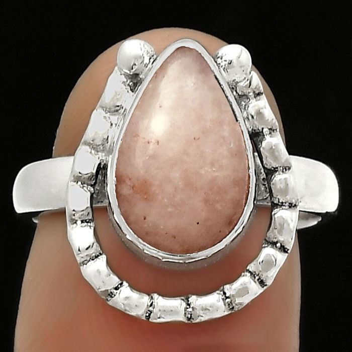 Natural Pink Scolecite Ring size-7.5 SDR171358 R-1518, 8x12 mm