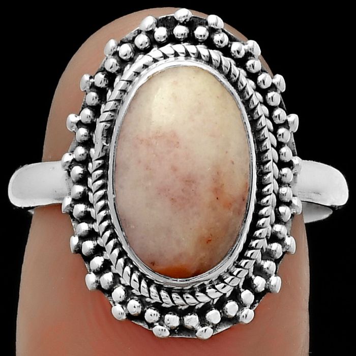 Natural Pink Scolecite Ring size-7.5 SDR176667 R-1332, 8x12 mm