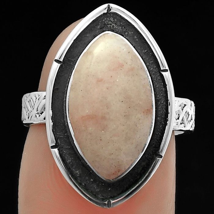 Natural Pink Scolecite Ring size-6.5 SDR176728 R-1688, 9x15 mm