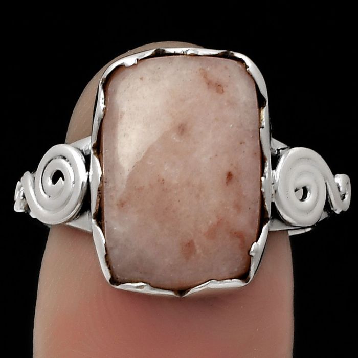 Natural Pink Scolecite Ring size-8 SDR178850 R-1315, 11x15 mm