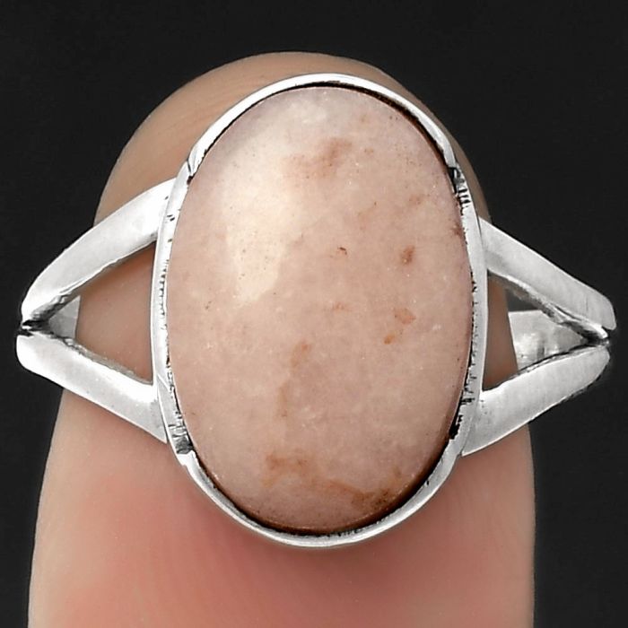 Natural Pink Scolecite Ring size-8.5 SDR178956 R-1438, 10x15 mm