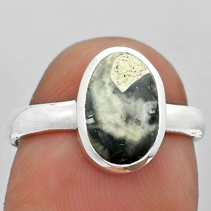 Natural Maligano Jasper - Indonesia Ring size-7 SDR181616 R-1004, 7x10 mm