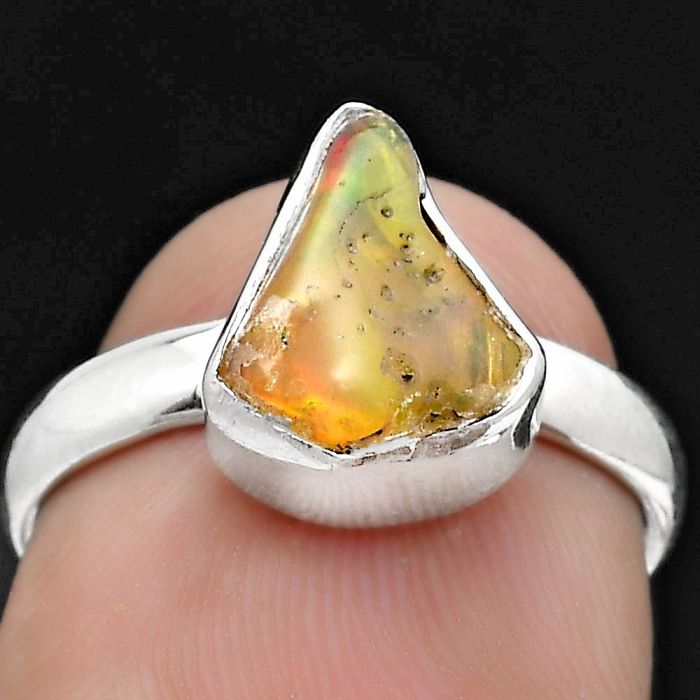 Natural Ethiopian Opal Rough Ring size-7 SDR183946 R-1001, 8x10 mm