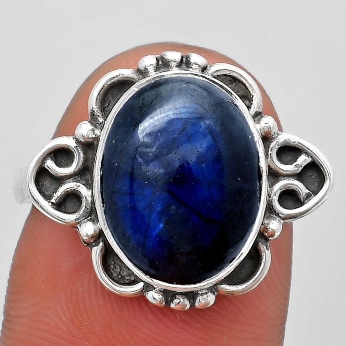 Blue Fire Labradorite - Madagascar Ring size-8.5 SDR185006 R-1131, 10x14 mm