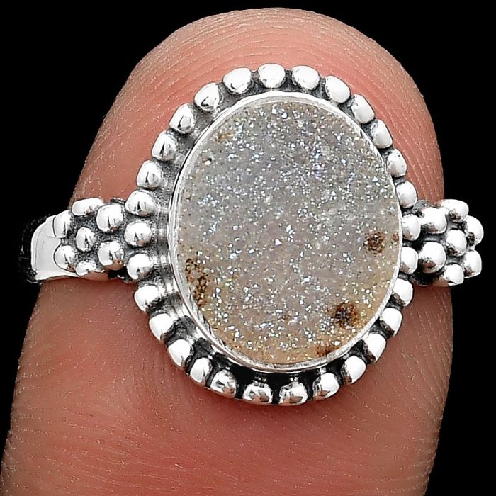 White Titanium Druzy Ring size-8.5 SDR186748 R-1071, 9x11 mm