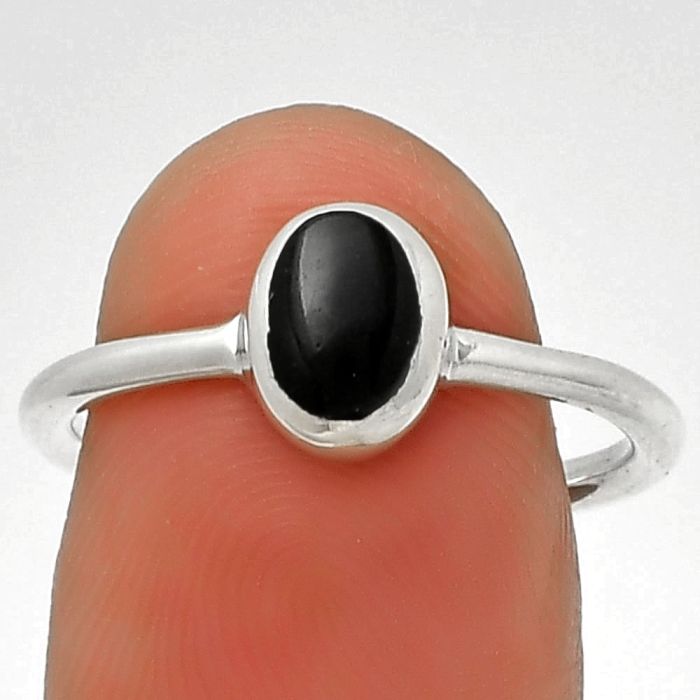 Natural Black Onyx - Brazil Ring size-7.5 SDR190424 R-1004, 7x5 mm