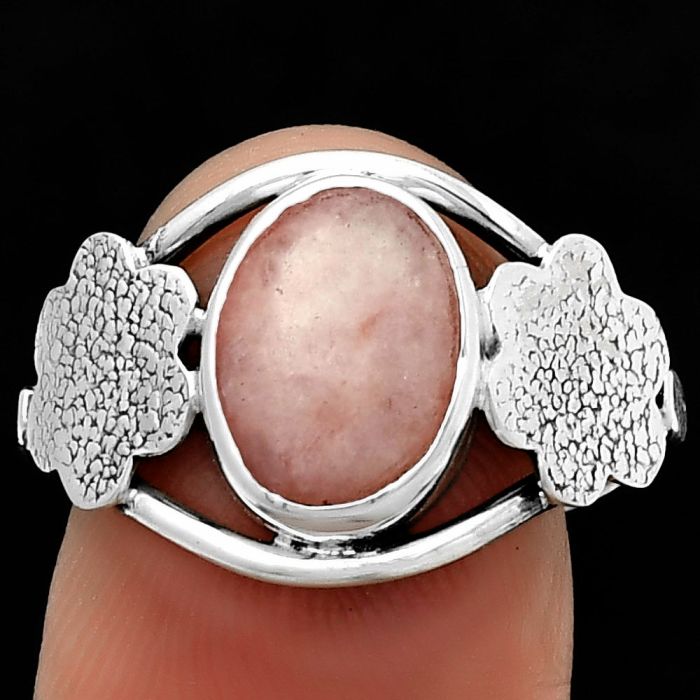 Natural Pink Scolecite Ring size-8 SDR192502 R-1497, 8x11 mm