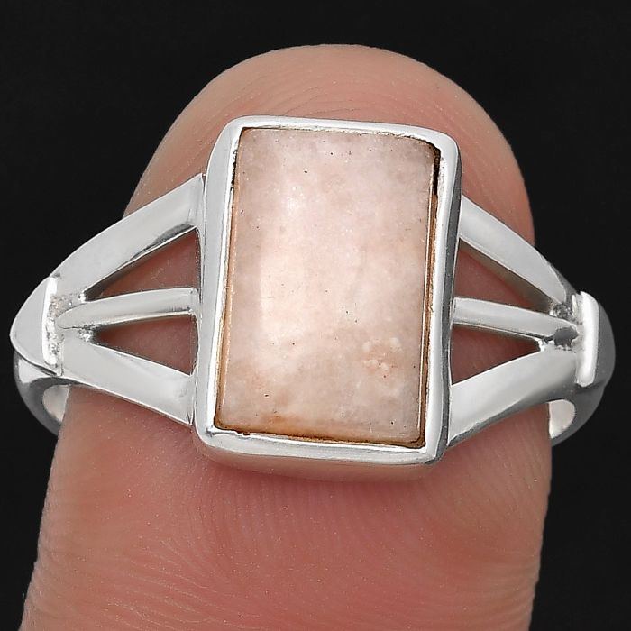 Natural Pink Scolecite Ring size-9.5 SDR196741 R-1535, 8x12 mm