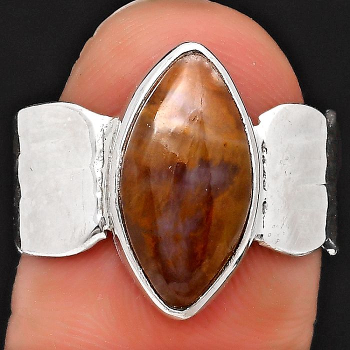 Natural Sandalwood Ring size-8 SDR198412 R-1450, 8x16 mm