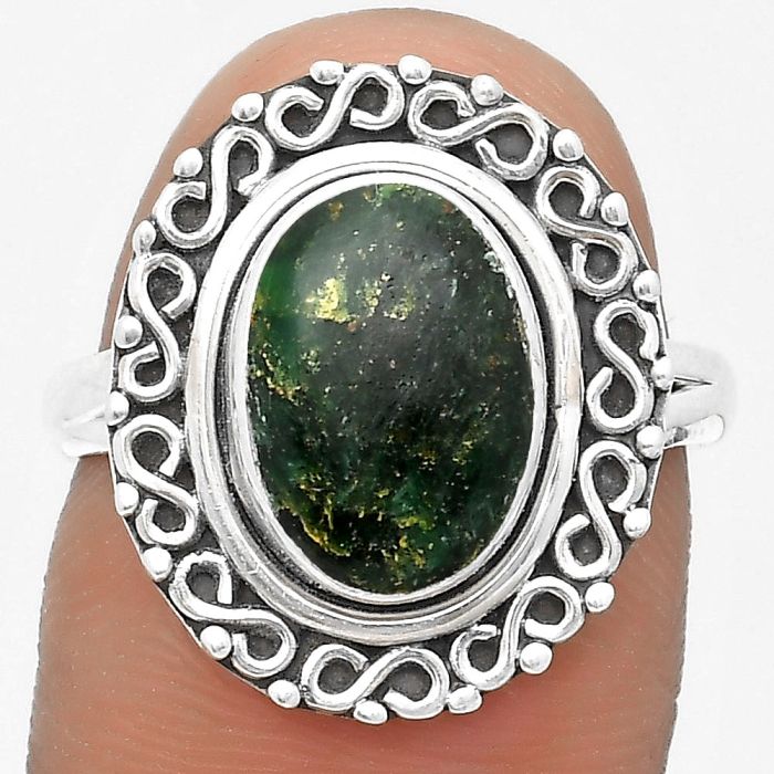 Natural Green Fuchsite Ring size-8 SDR201581 R-1164, 8x11 mm