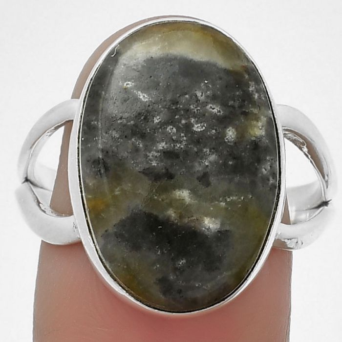 Natural Australian Prehnite Ring size-9.5 SDR204492 R-1002, 13x19 mm