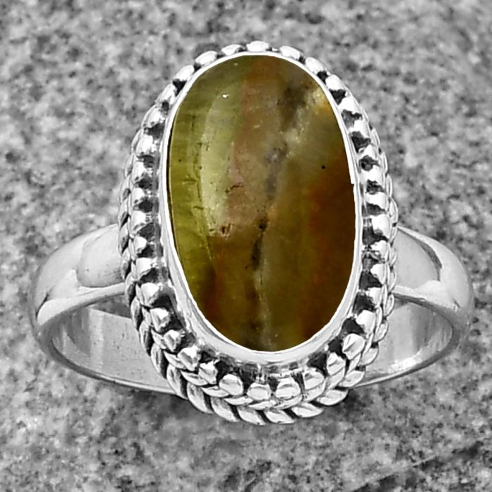 Australian Prehnite Ring size-7 SDR205969 R-1071, 8x13 mm