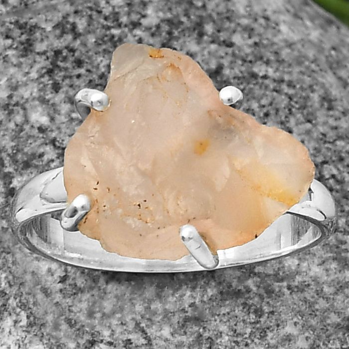 Rose Quartz Ring size-9.5 SDR206880 R-1052, 15x16 mm