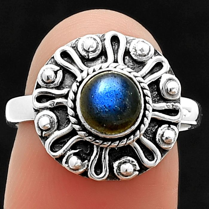 Filigree - Blue Labradorite Ring Size-7.5 SDR210347 R-1320, 6x6 mm