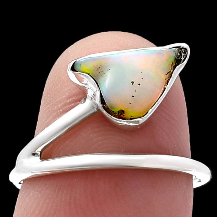 Ethiopian Opal Rough Ring size-6.5 SDR220864 R-1179, 6x11 mm