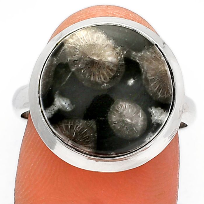 Black Flower Fossil Coral Ring size-8 SDR226394 R-1007, 14x14 mm