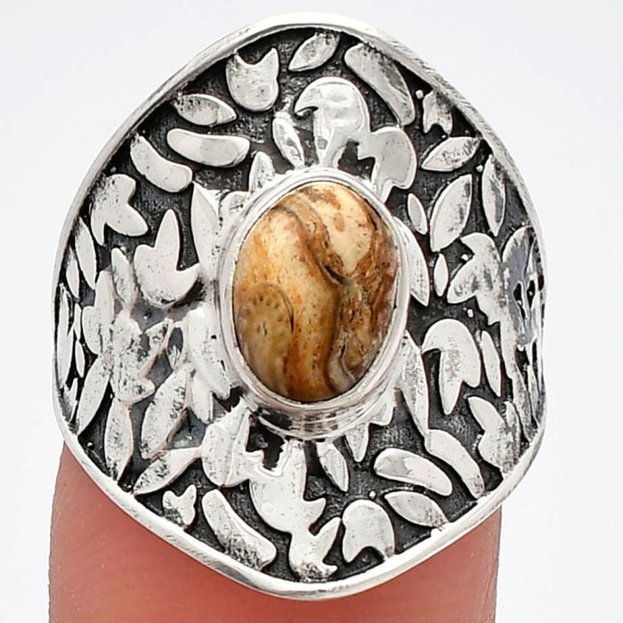 Rock Calcy Ring size-6.5 SDR228716 R-1370, 6x8 mm