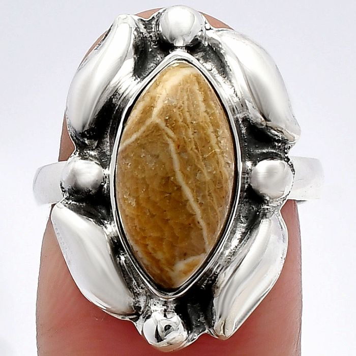 Flower Fossil Coral Ring size-6.5 SDR229600 R-1125, 8x15 mm