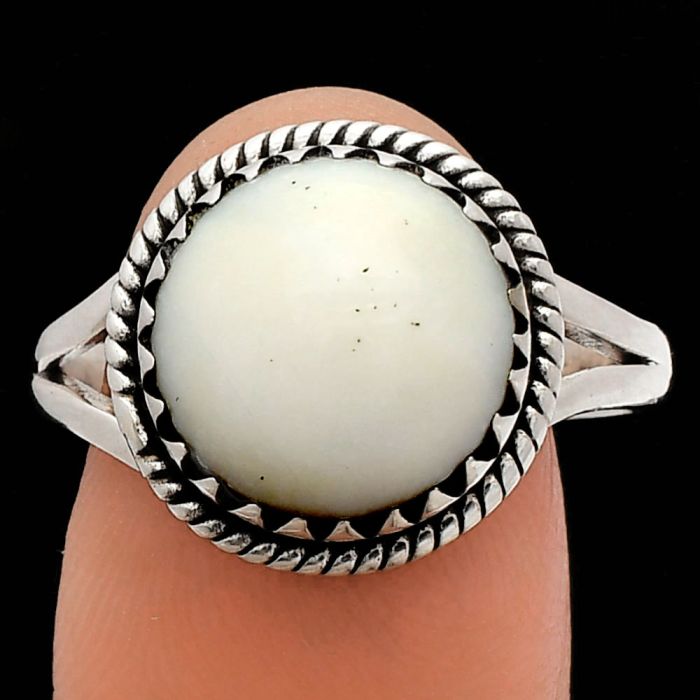 White Opal Ring size-9.5 SDR230123 R-1474, 12x12 mm