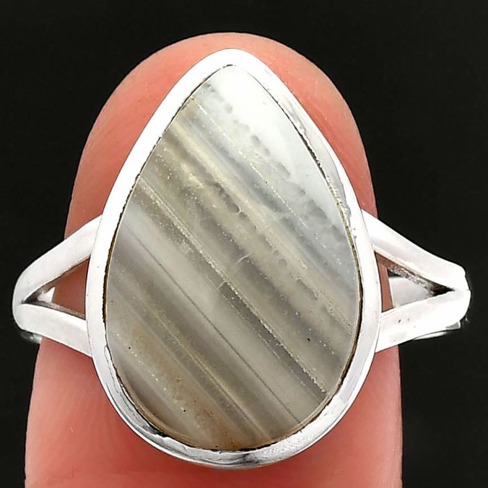 Banded Onyx Ring size-9.5 SDR230413 R-1005, 11x17 mm