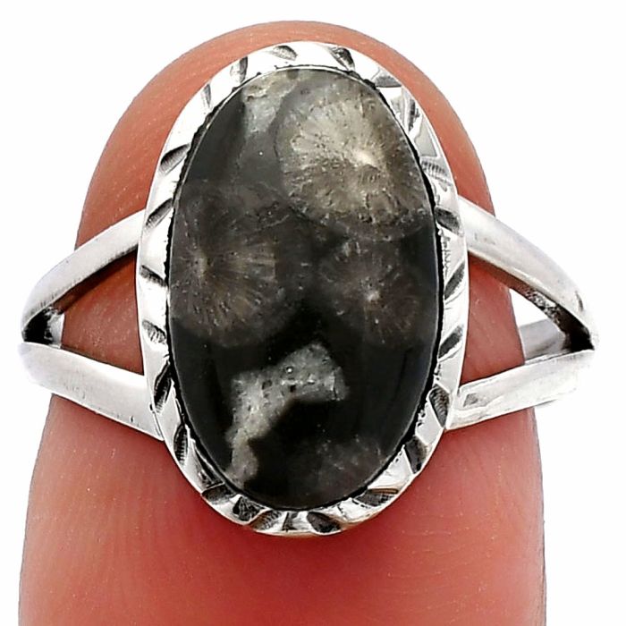 Black Flower Fossil Coral Ring size-6.5 SDR230714 R-1074, 9x14 mm