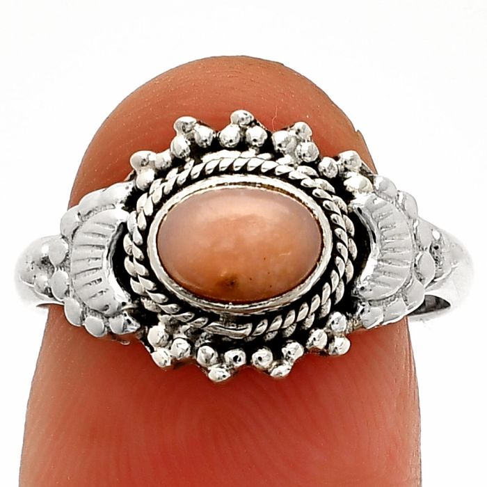 Guava Quartz Ring size-7.5 SDR232468 R-1291, 7x5 mm