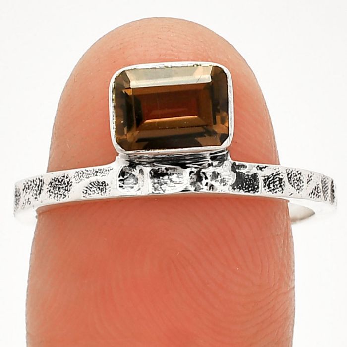 Smoky Quartz Ring size-8 SDR234190 R-1037, 5x7 mm