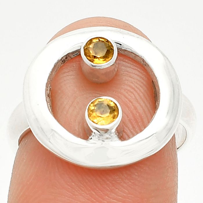 Citrine Ring size-6.5 SDR236801 R-1540, 3x3 mm