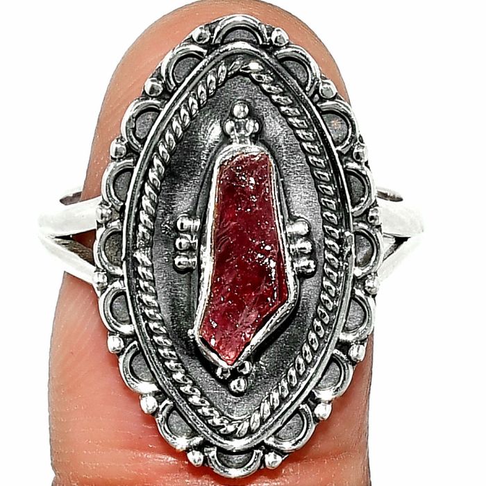 Pink Tourmaline Rough Ring size-8.5 SDR237319 R-1557, 5x10 mm