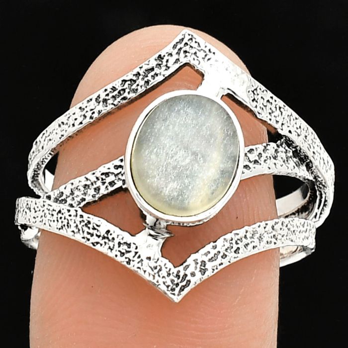 Srilankan Moonstone Ring size-9 SDR237997 R-1471, 7x9 mm