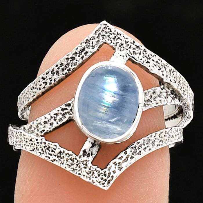 Rainbow Moonstone Ring size-7 SDR238009 R-1471, 7x8 mm