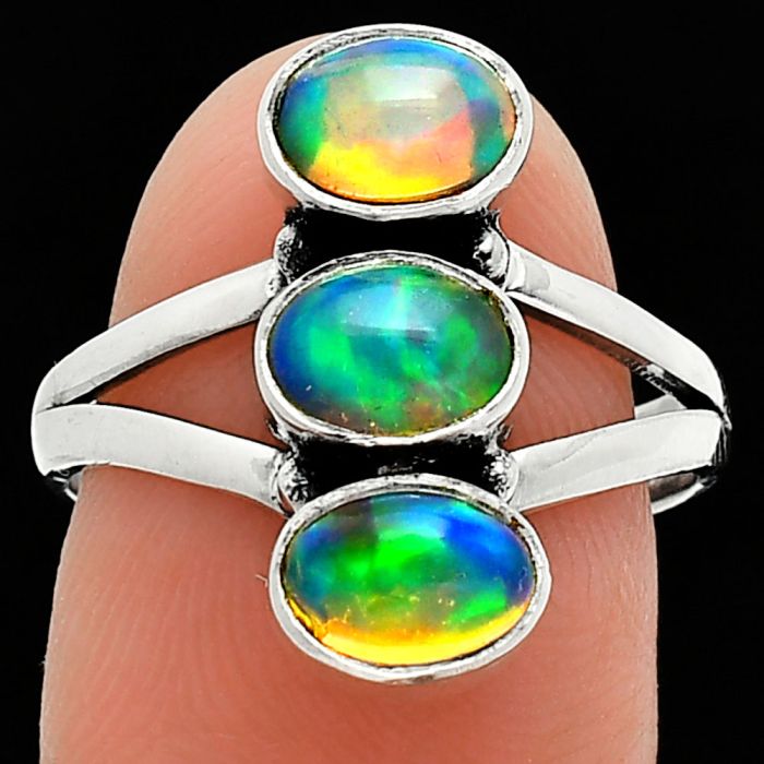 Ethiopian Opal Ring size-7.5 SDR238252 R-1263, 5x7 mm