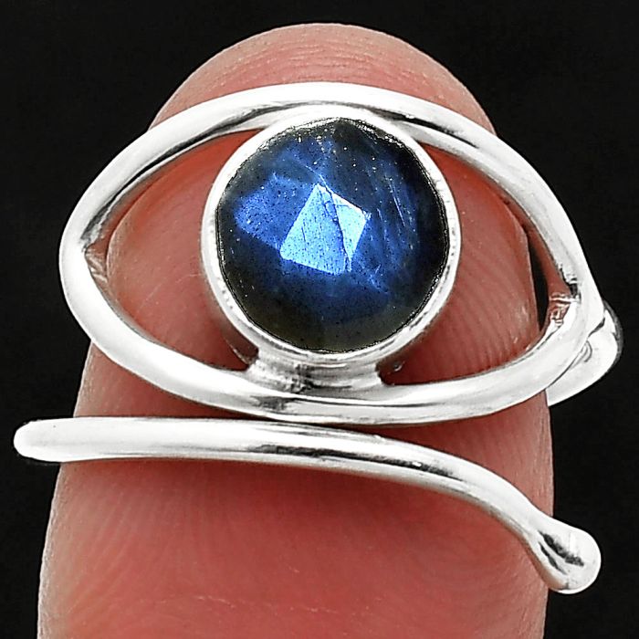 Eye - Blue Labradorite Checker Ring size-8 SDR238461 R-1254, 8x8 mm