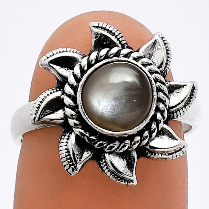 Sun - Gray Moonstone Ring size-7 SDR238479 R-1617, 7x7 mm