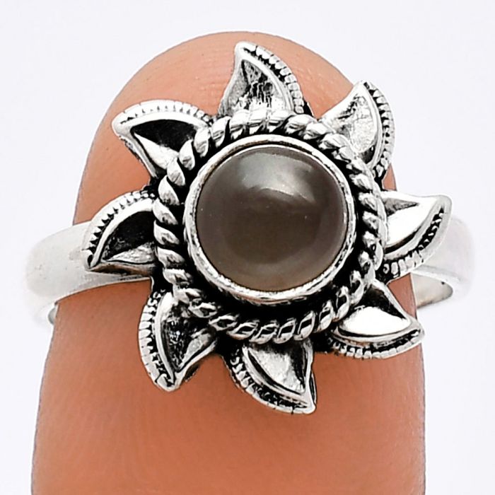 Sun - Gray Moonstone Ring size-8 SDR238482 R-1617, 7x7 mm