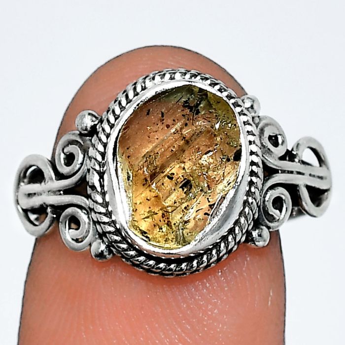 Yellow Scapolite Rough Ring size-7 SDR238609 R-1345, 8x10 mm